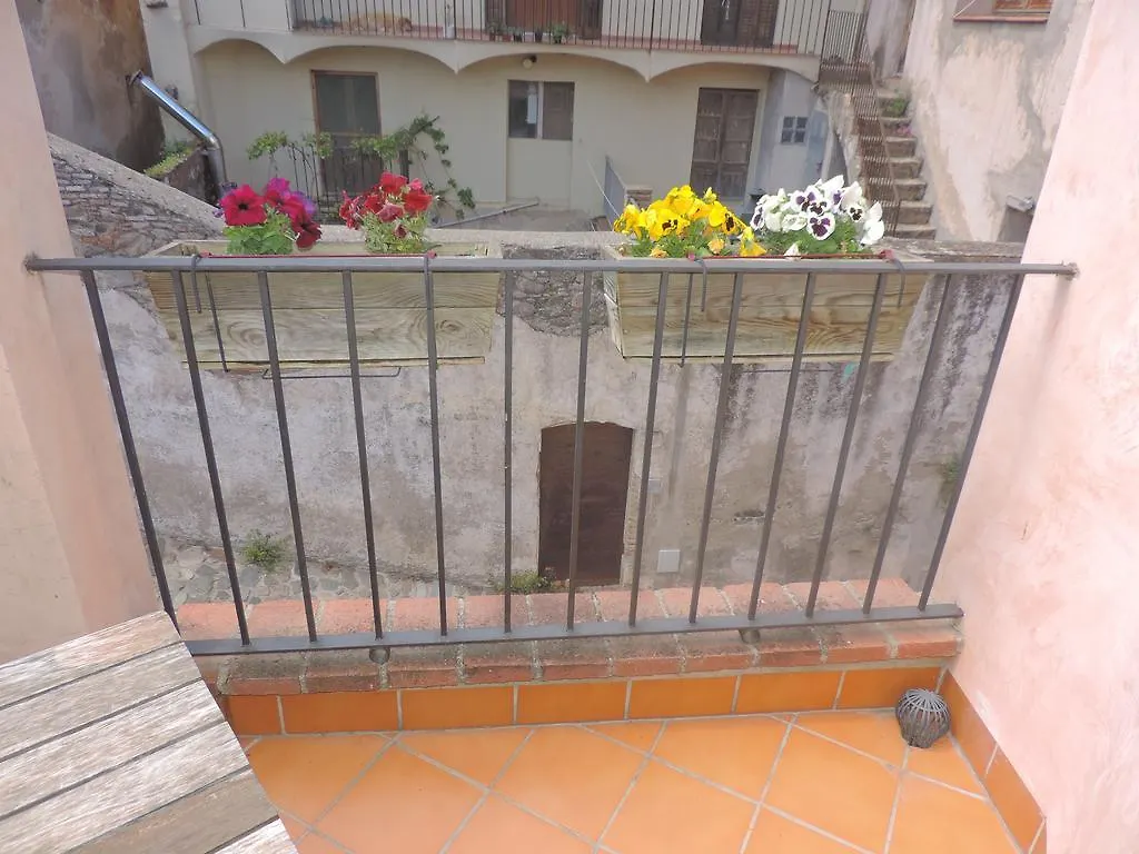 Gasthof Hotel Icona Del Pont Vell Porrera